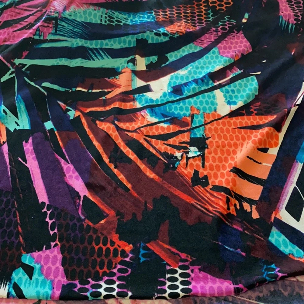 Plus Size Racerback Tankini Top MultiColor - Picture 6 of 14
